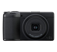 Компактный фотоаппарат Ricoh GR IV Monochrome